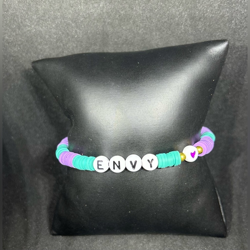 Envy (Inside Out) Heishi Bracelet